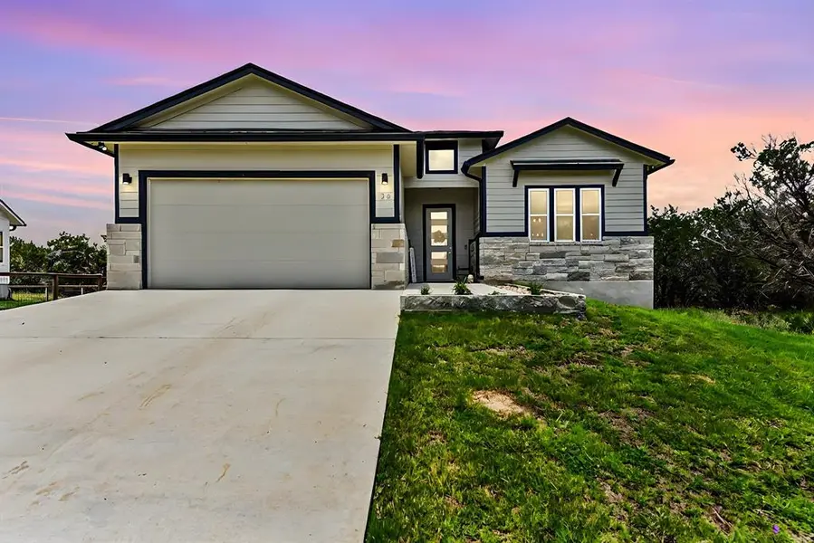 26 Quiet Meadow CIR, Wimberley, TX 78676