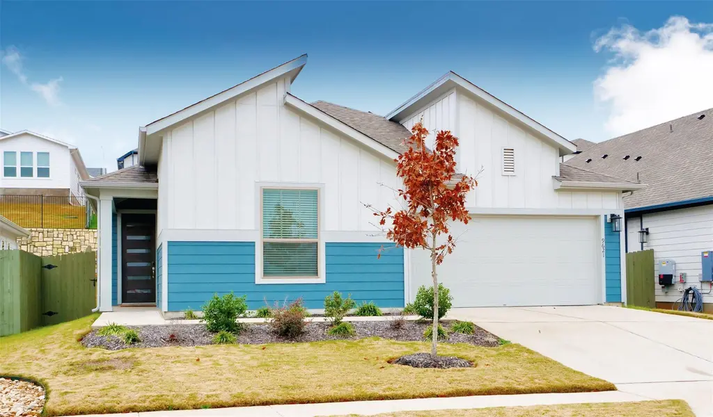 9621 EVENING CANOPY DR, Manor, TX 78653