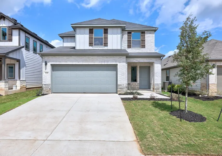 206 Hornet ST, Elgin, TX 78621
