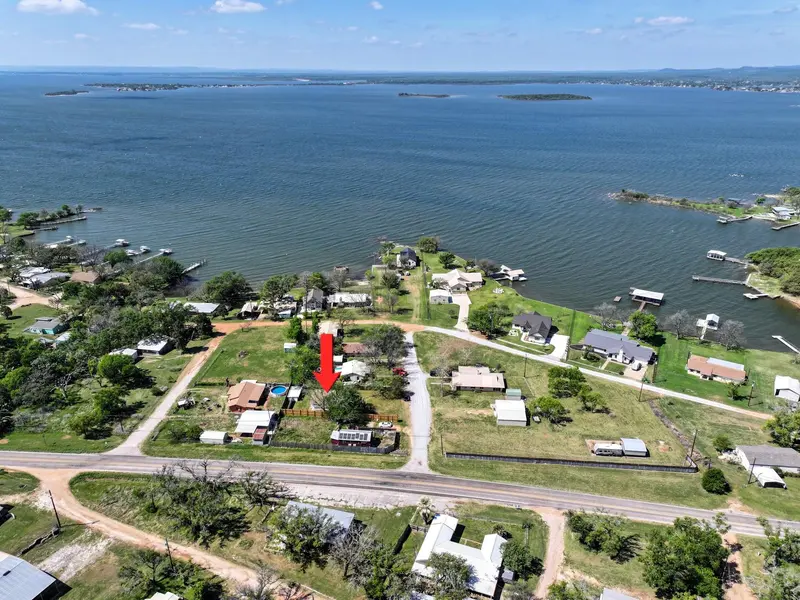 103 Chisum ST, Burnet, TX 78611