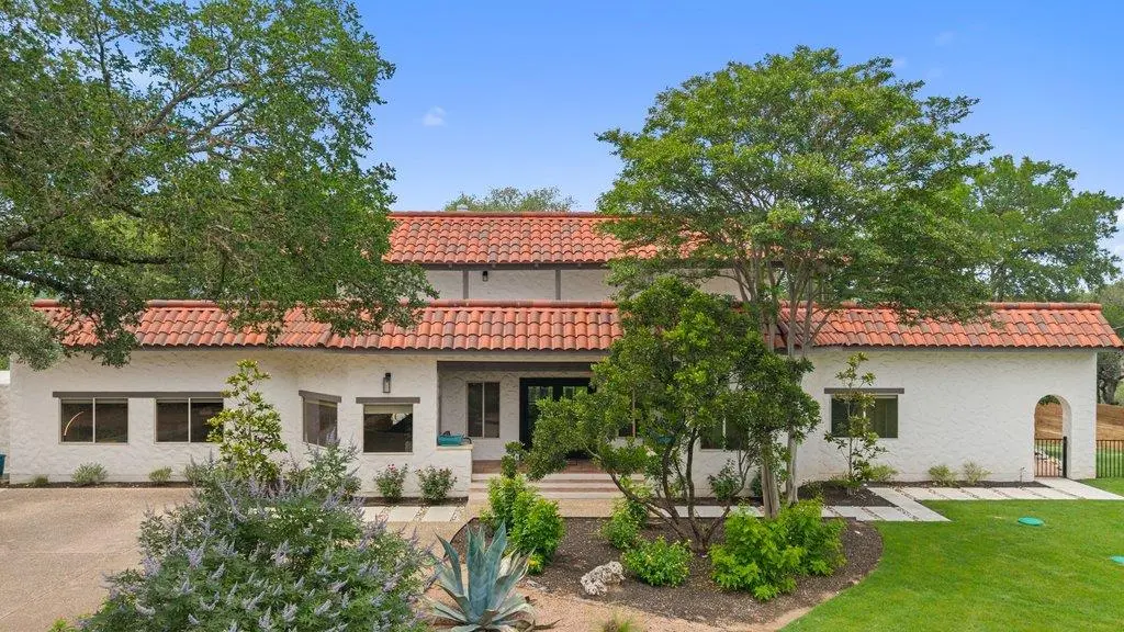716 N Commons Ford RD, Austin, TX 78733