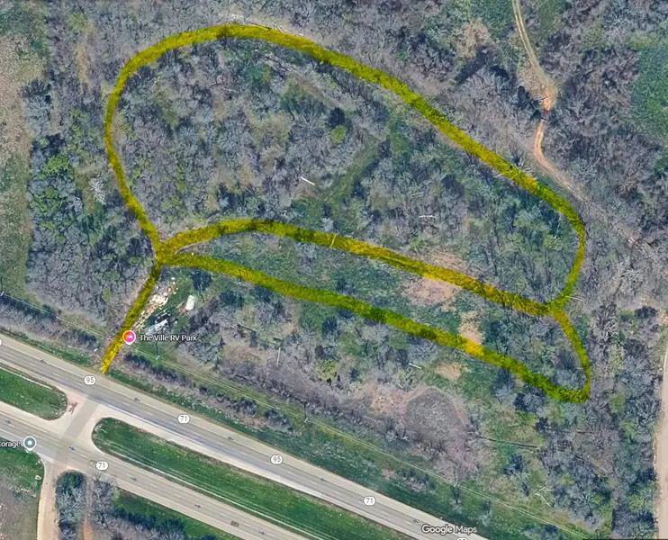 878 Highway 71 W, Smithville, TX 78957