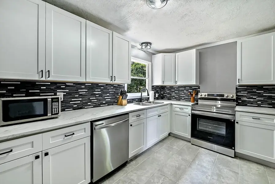 404 Goodnight DR, Killeen, TX 76541