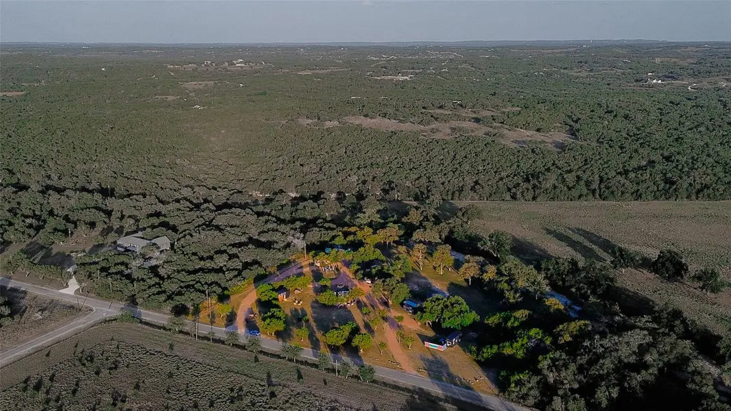 1156 Narrows RD, Blanco, TX 78606