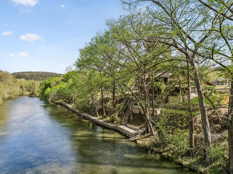 2630 Ponderosa DR, New Braunfels, TX 78132