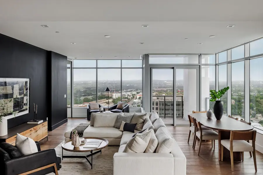 501 West Ave #2404, Austin, TX 78701