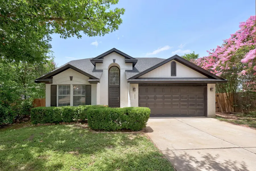 2327 Wright CIR, Round Rock, TX 78664