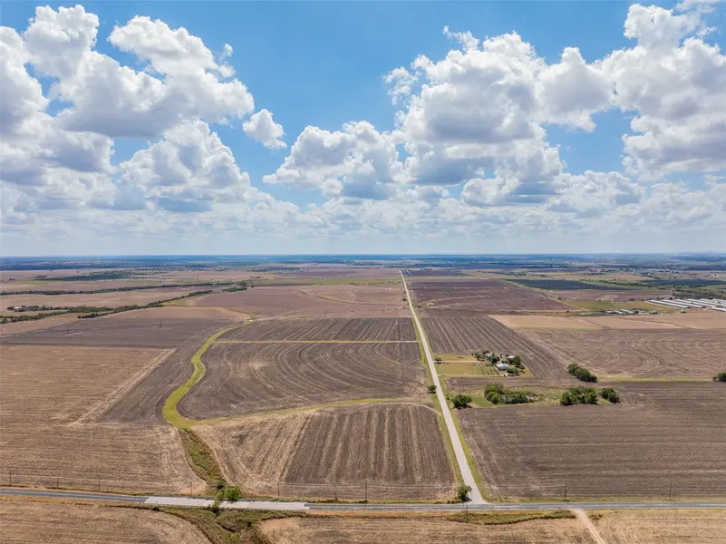 000 Wells LN, Manor, TX 78653