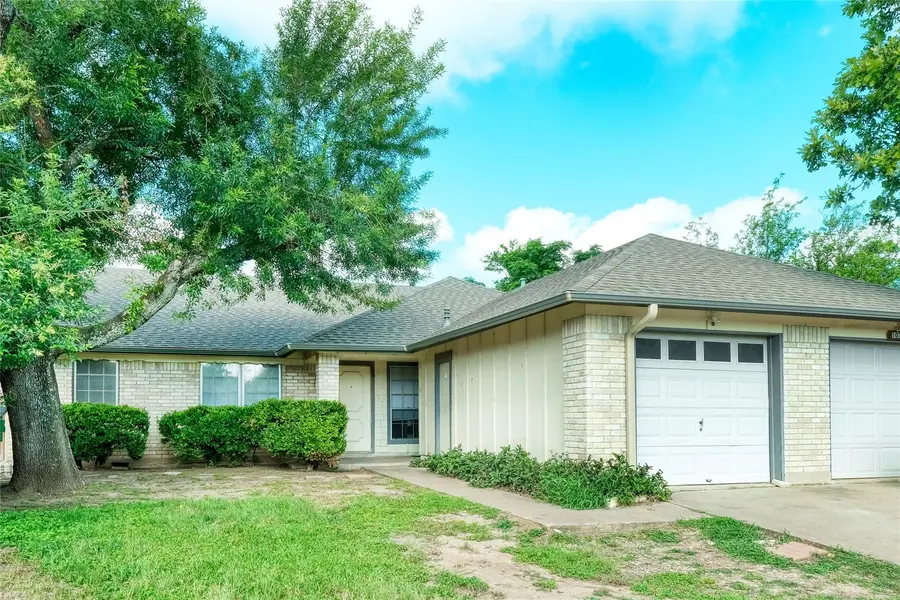 107 Nicole CV #B, Round Rock, TX 78664