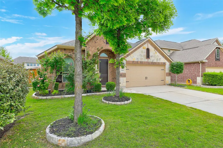 19805 Grail Hollows CV, Pflugerville, TX 78660