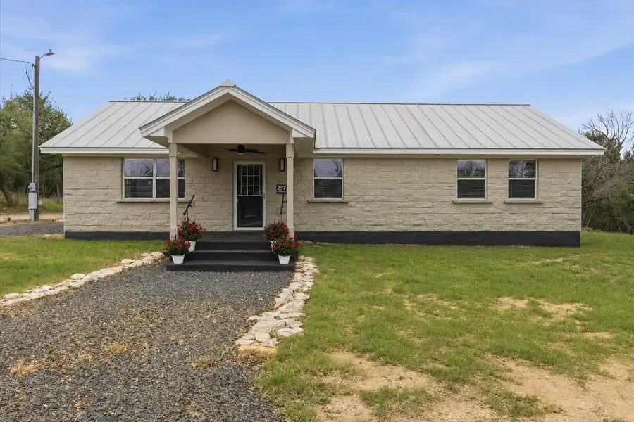 297 Robins WAY, Wimberley, TX 78676