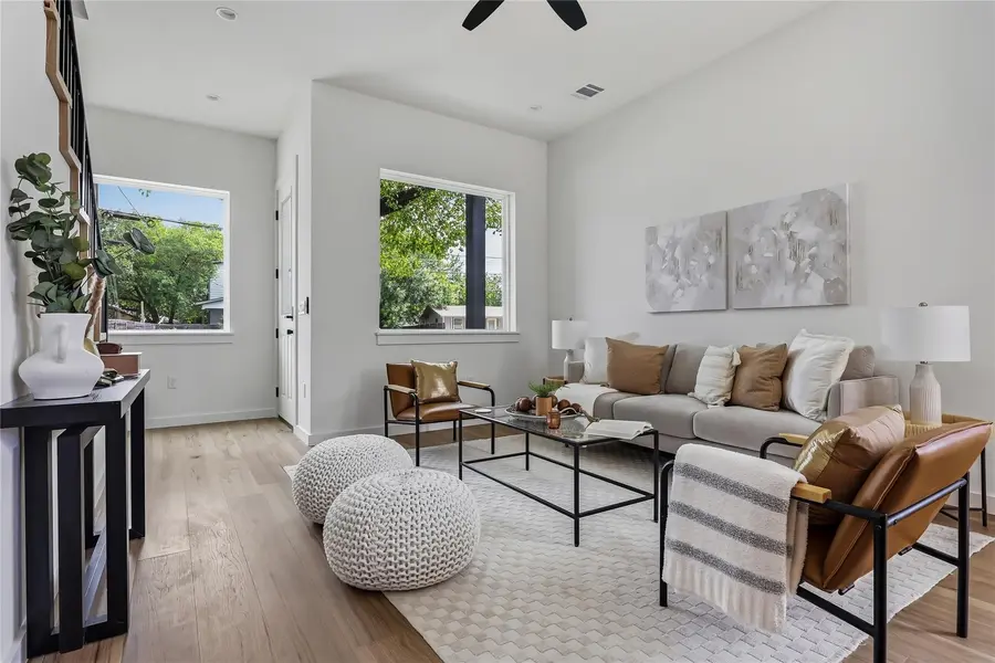 6809 Porter ST #1, Austin, TX 78741