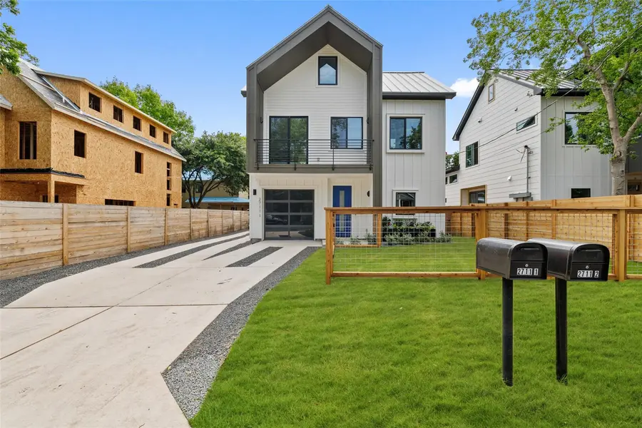 2711 Stacy LN #1, Austin, TX 78704