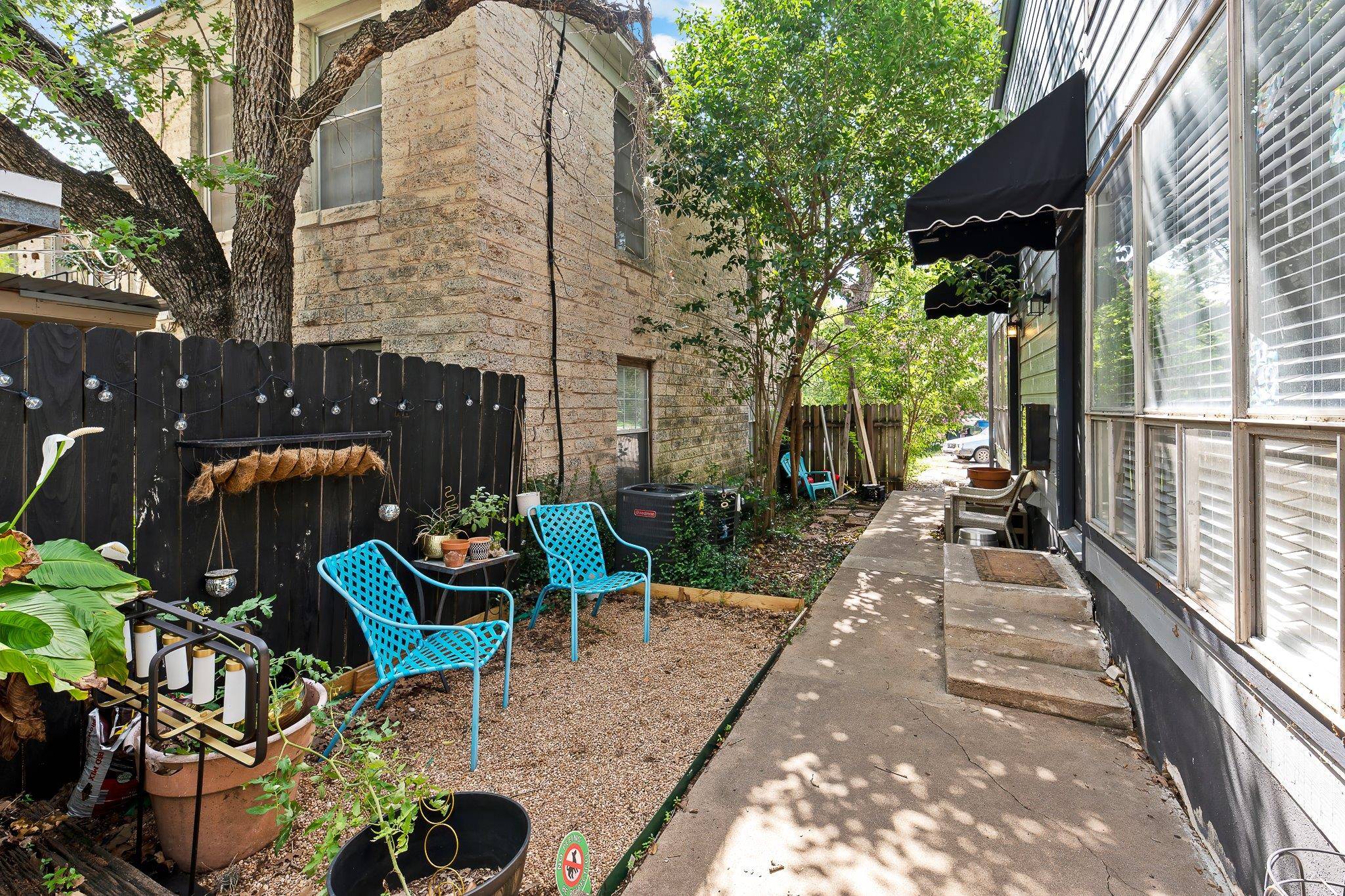 1405 Hartford RD #106, Austin, TX 78703