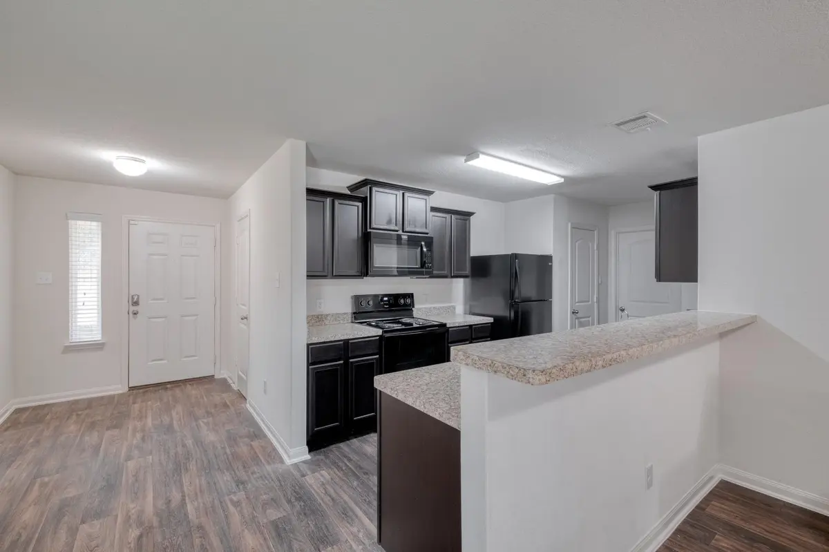 1436 Breanna LN, Kyle, TX 78640