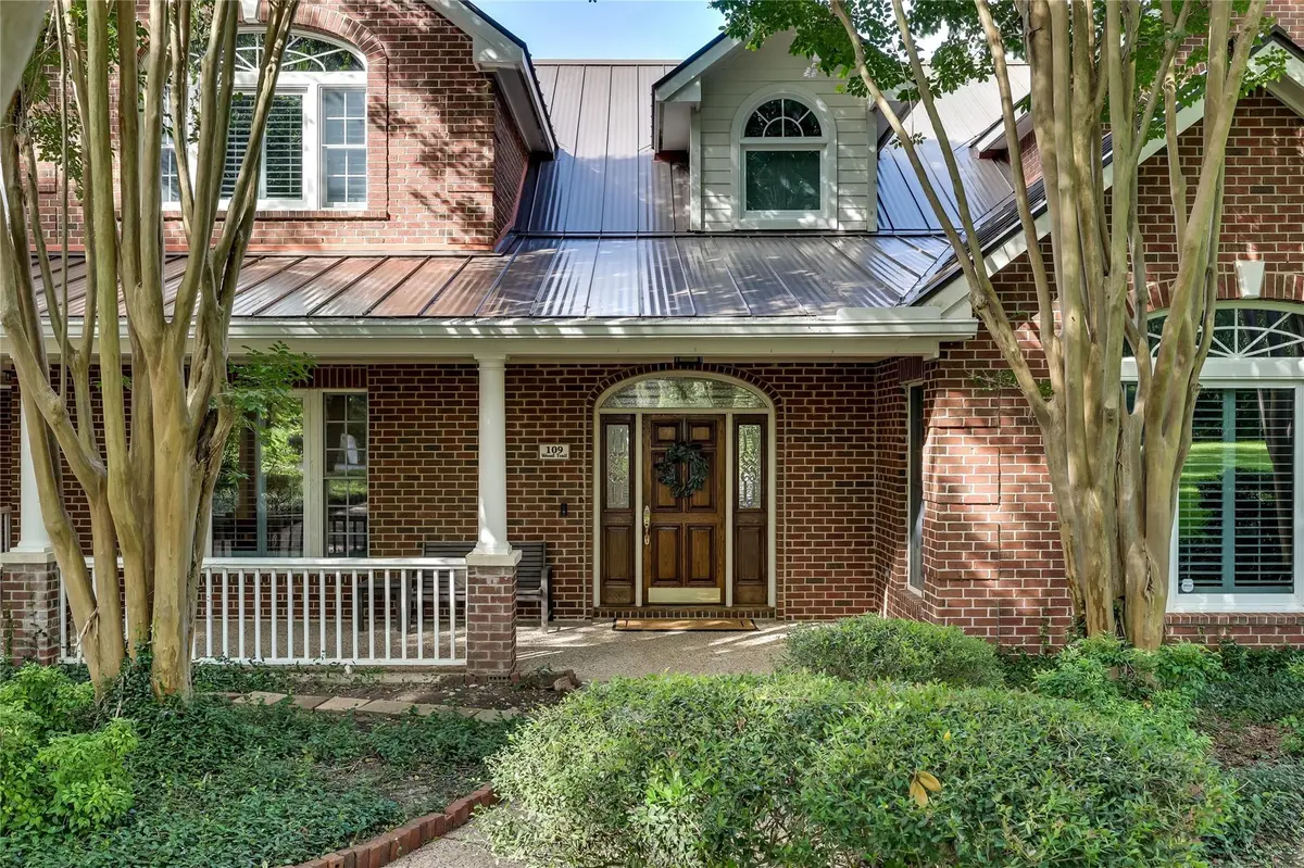109 Wood TRL, West Lake Hills, TX 78746