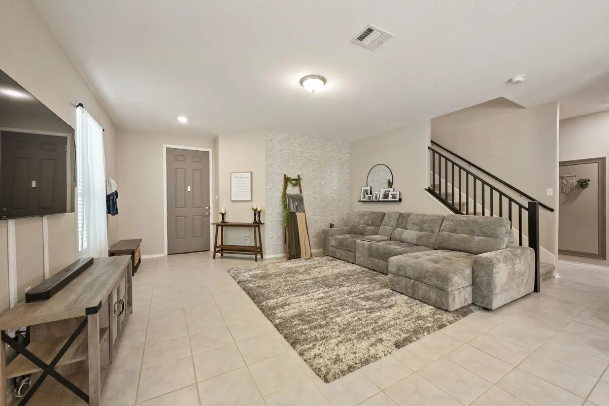 175 Gustaf TRL, Kyle, TX 78640