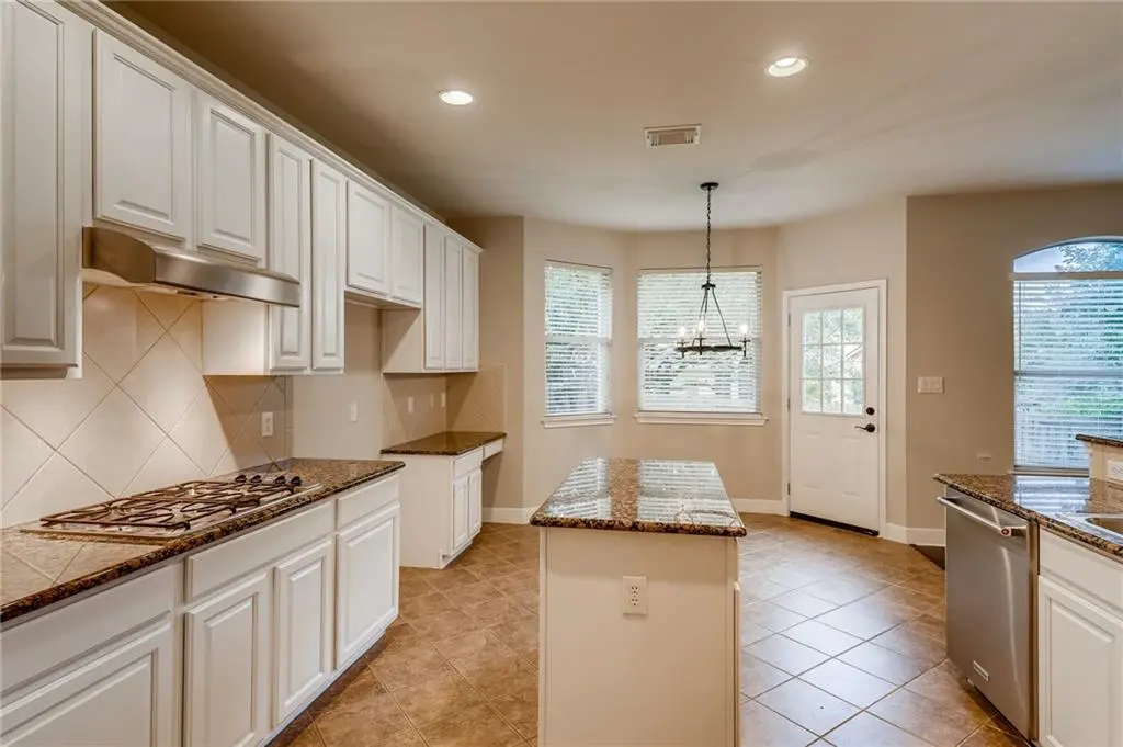 12605 Uvalde Creek DR, Austin, TX 78732