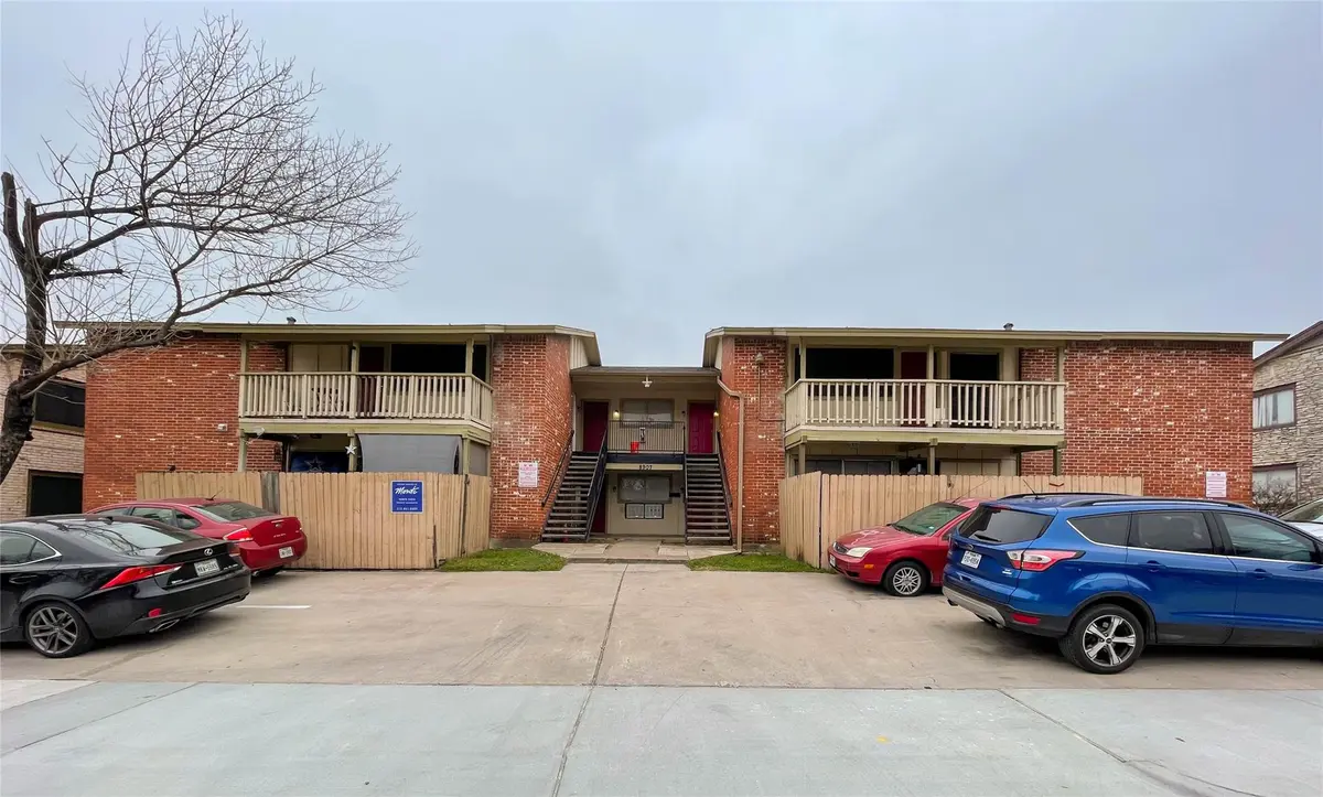 8907 Parkfield DR #204, Austin, TX 78758