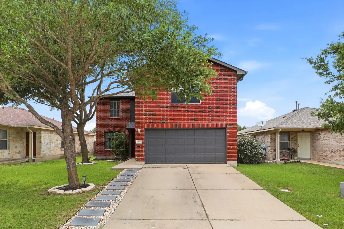 327 Outfitter DR, Bastrop, TX 78602