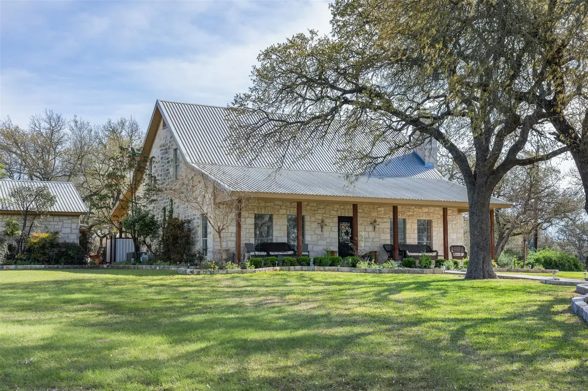 8901 County Road 108, Burnet, TX 78611