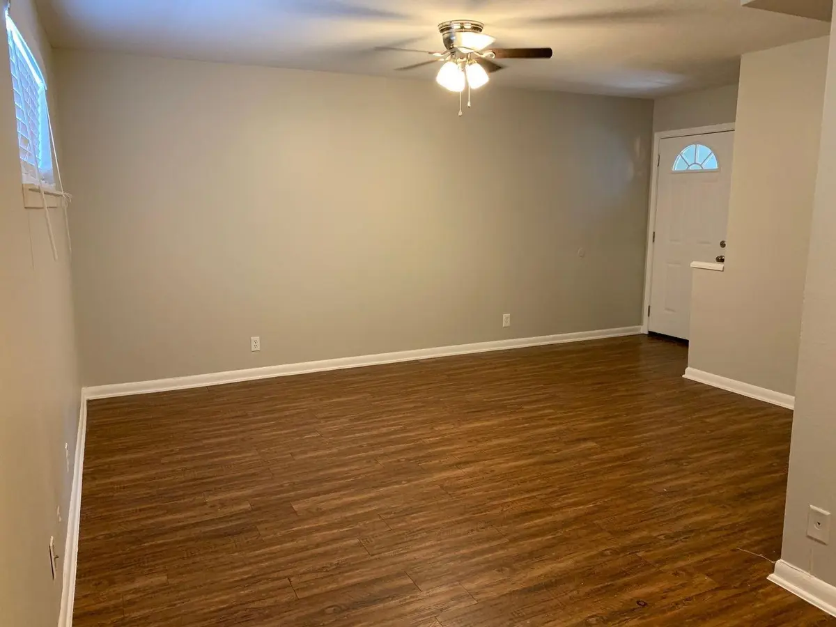 303 W 40th ST #107, Austin, TX 78751