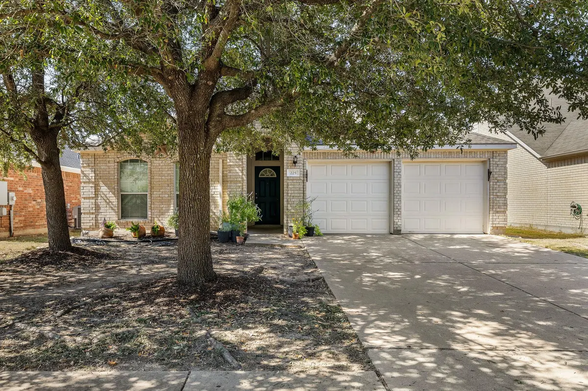 225 King Elder LN, Leander, TX 78641