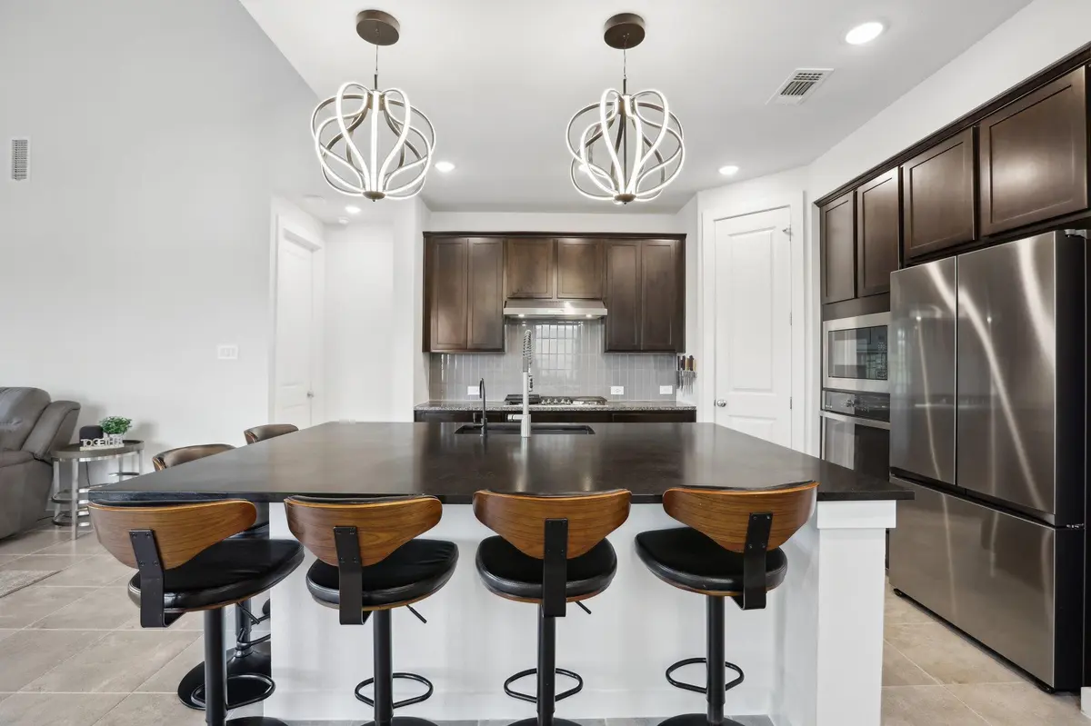 8119 Purple Aster PASS, Lago Vista, TX 78645