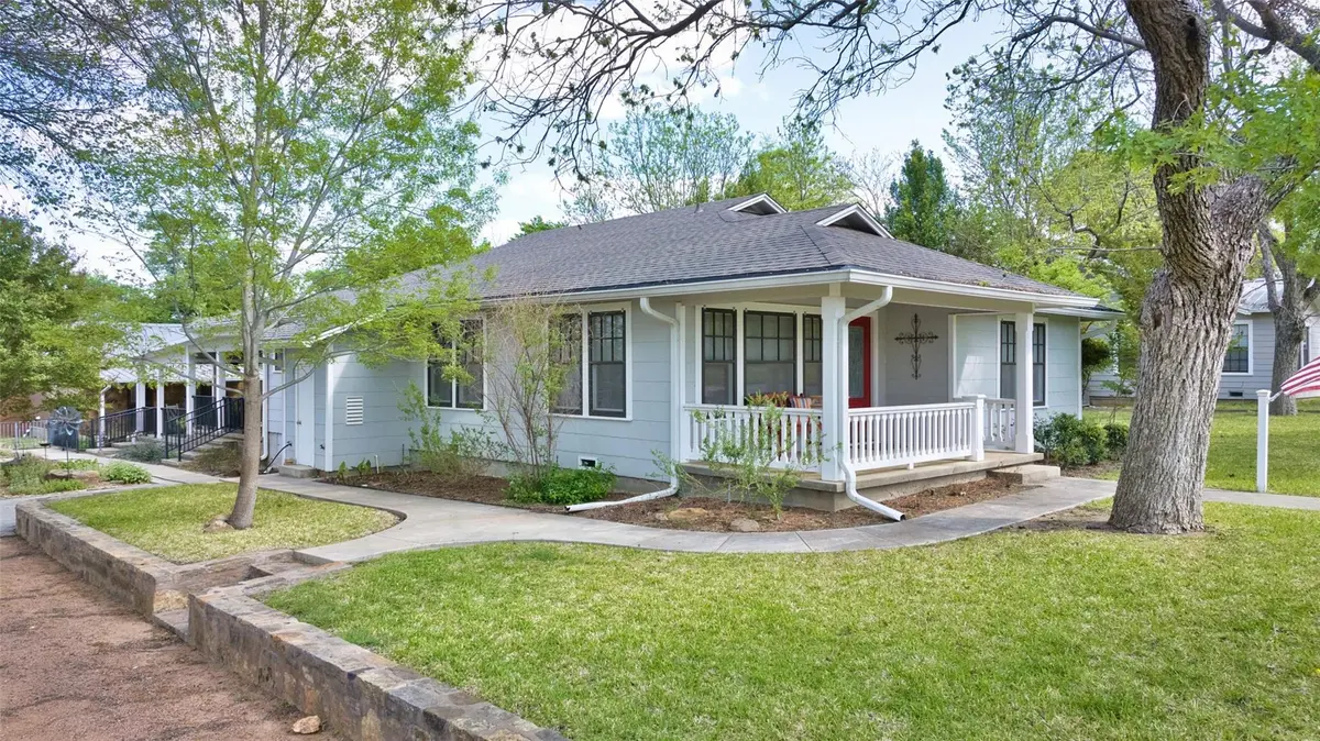 761 Post Hill ST, Mason, TX 76856