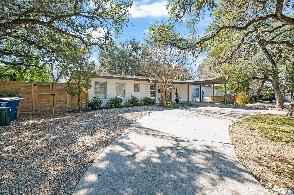 1113 W Oltorf ST, Austin, TX 78704