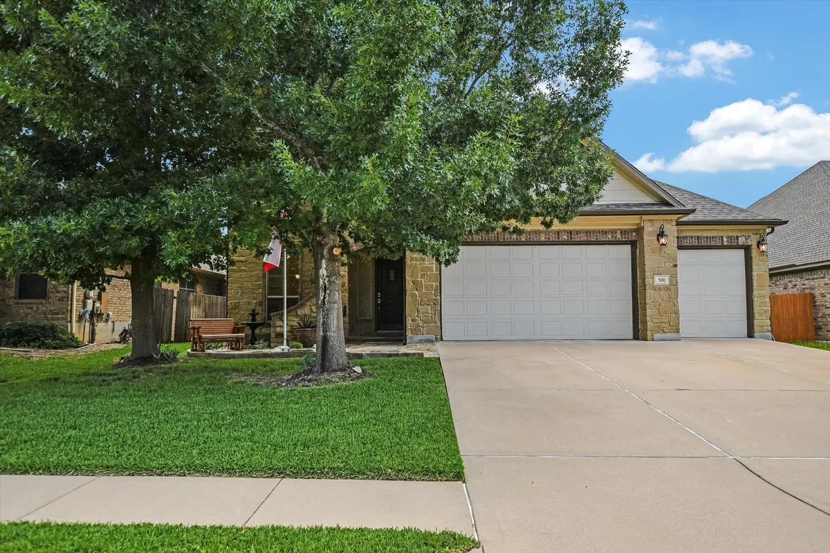 500 Victoria DR, Cedar Park, TX 78613