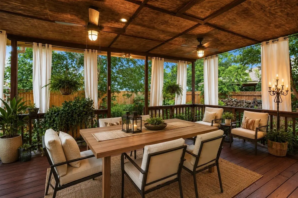 8109 FLASHPAN CV, Austin, TX 78729