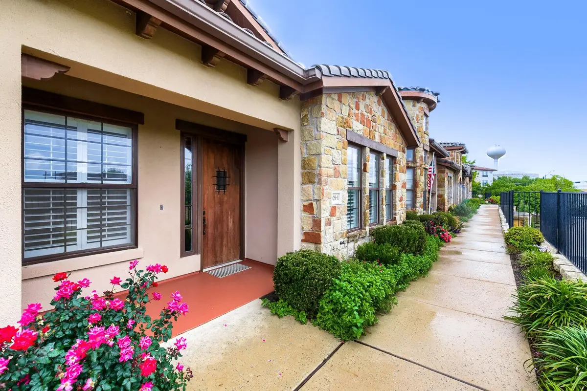 105 Lucia CIR #1, Lakeway, TX 78734