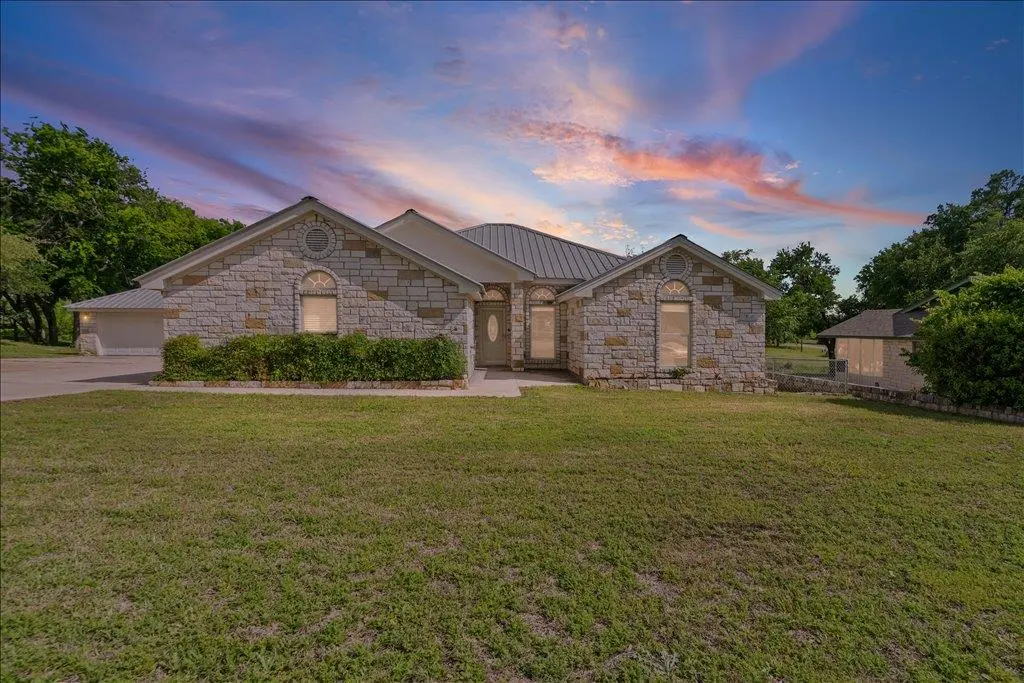 1703 Wofford DR, Burnet, TX 78611