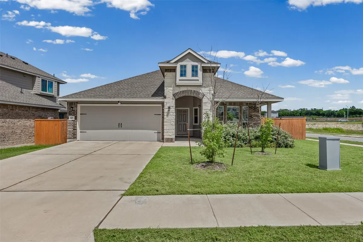 627 Biscayne Bay BND, Kyle, TX 78640