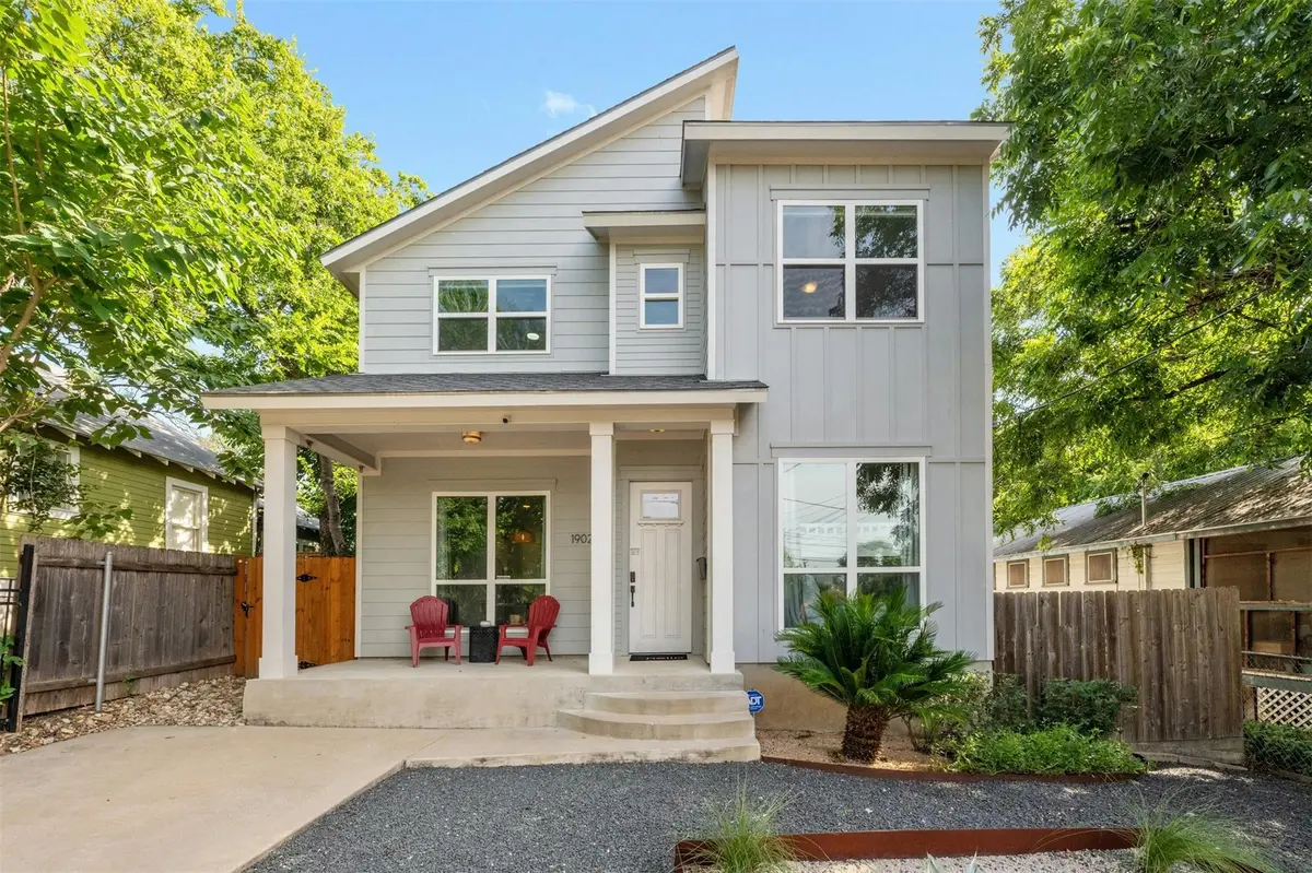 1902 E 8th ST, Austin, TX 78702