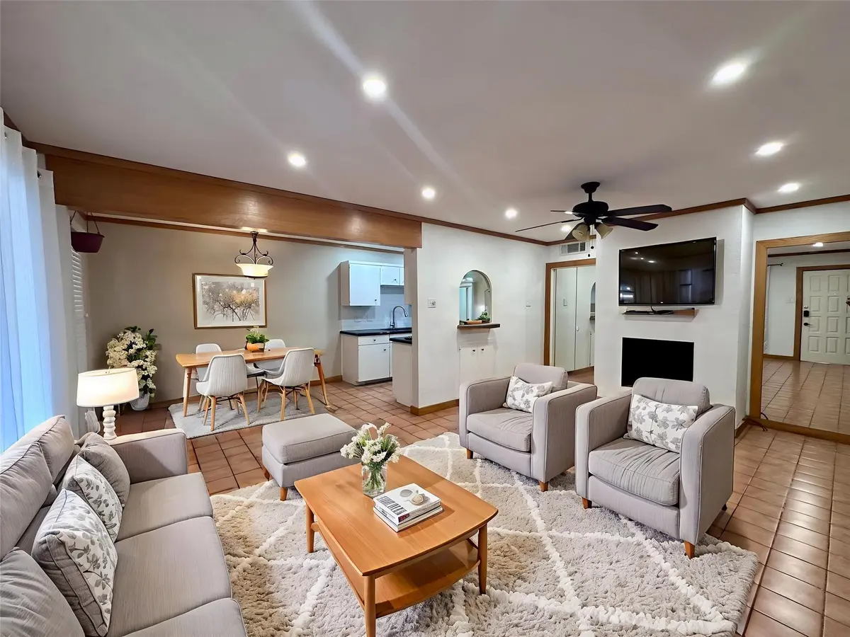 505 W 7th ST #120, Austin, TX 78701
