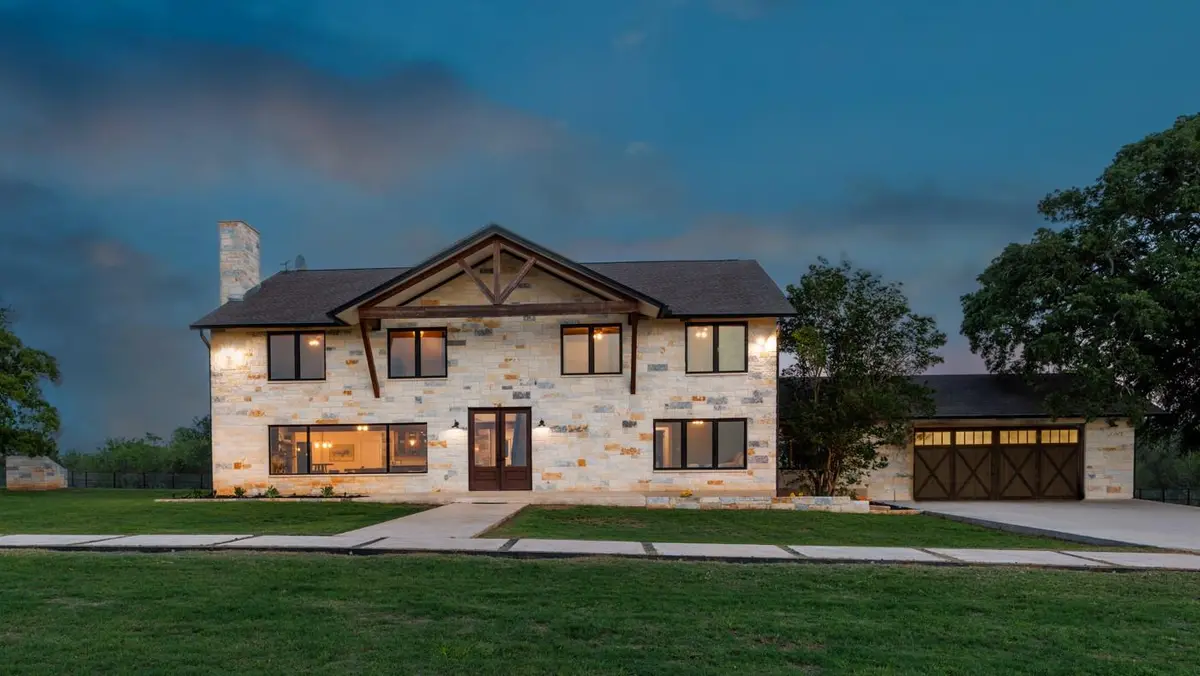 187 N Cedar Creek DR, Cedar Creek, TX 78612