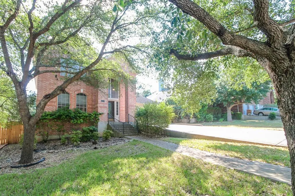5921 Back Bay LN, Austin, TX 78739