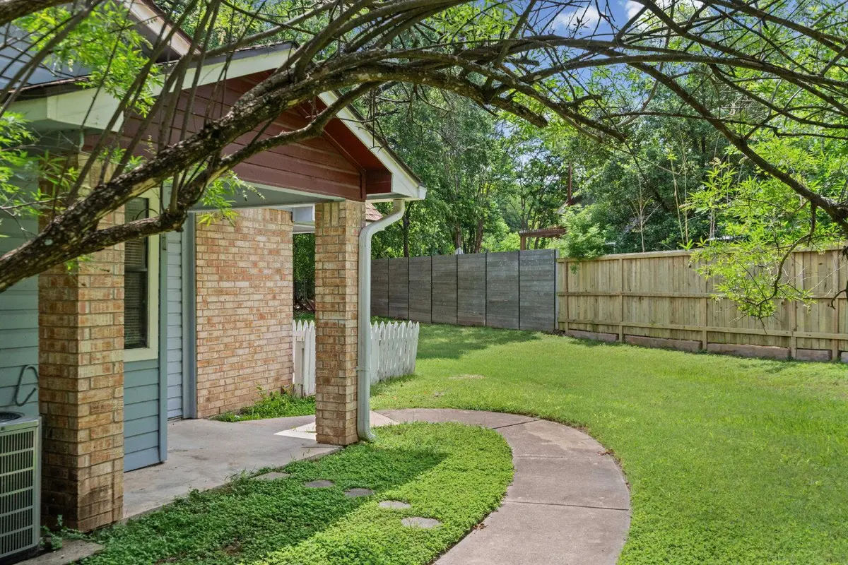 1601 Faro DR #1504, Austin, TX 78741