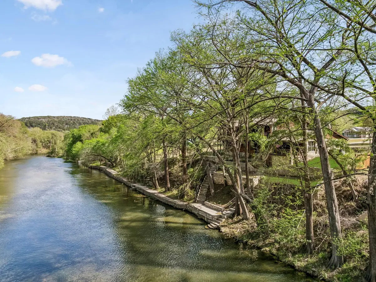 2630 Ponderosa DR, New Braunfels, TX 78132