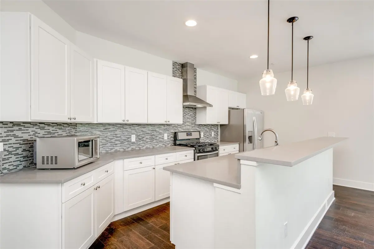 908 Nueces ST #12, Austin, TX 78701