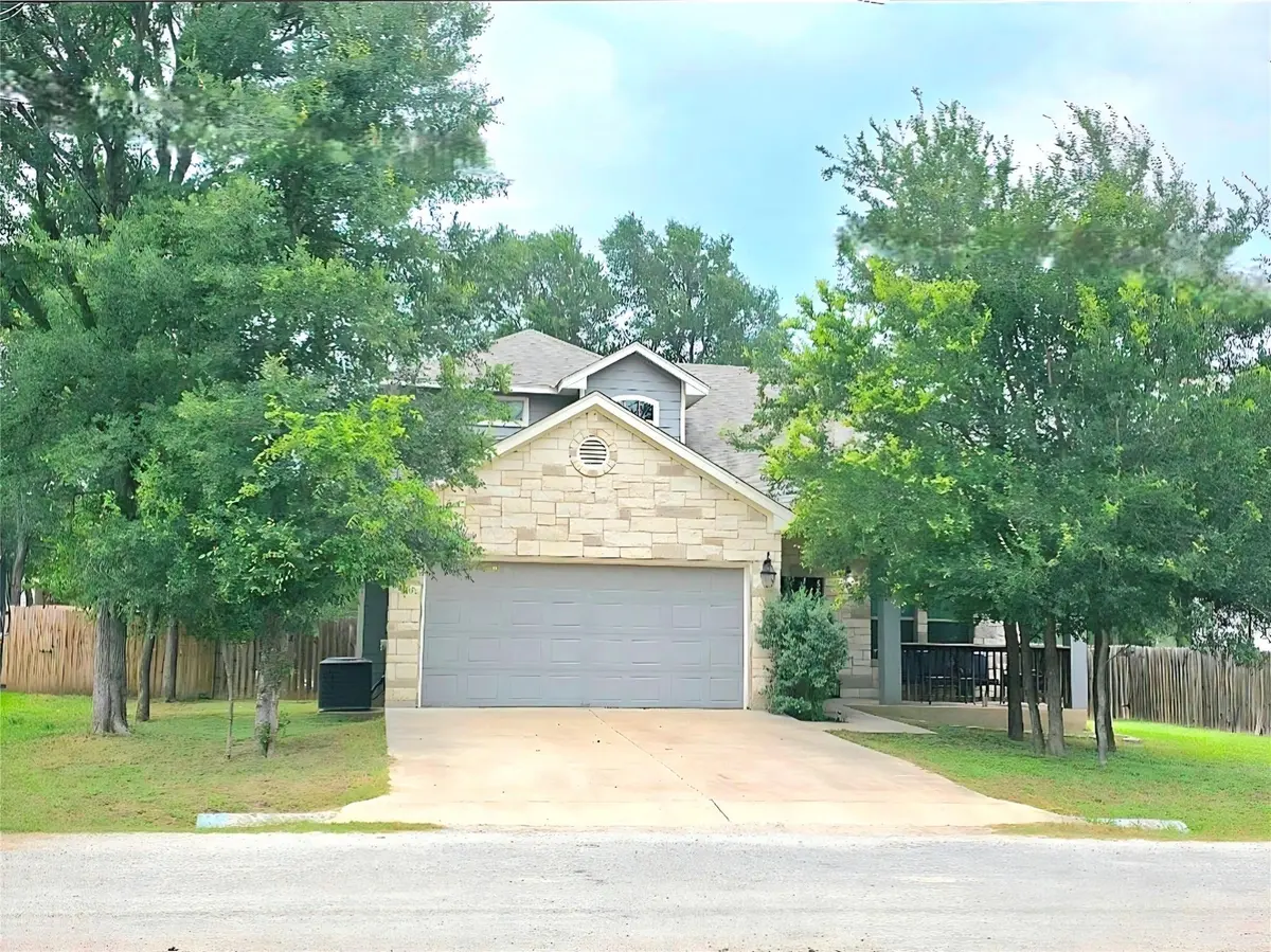 406 Nene LN, Bastrop, TX 78602