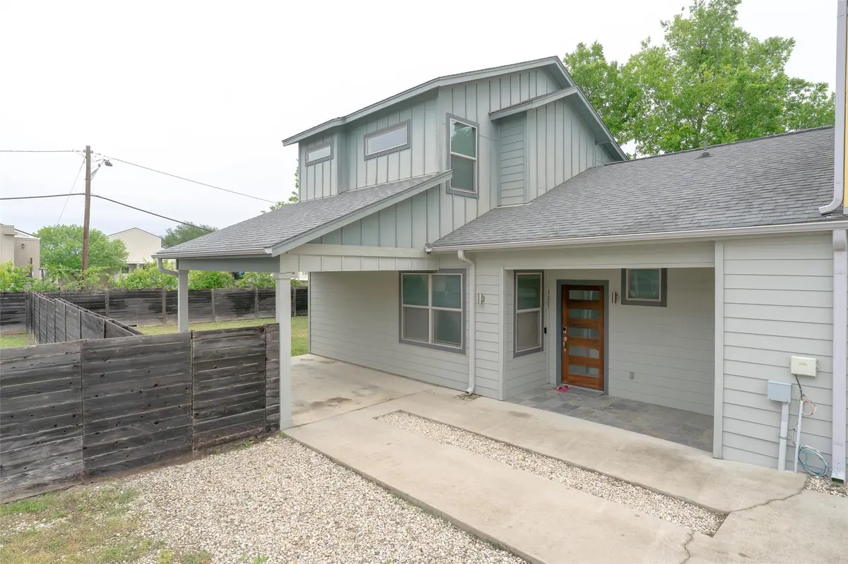 302 Delmar Ave #B, Austin, TX 78752