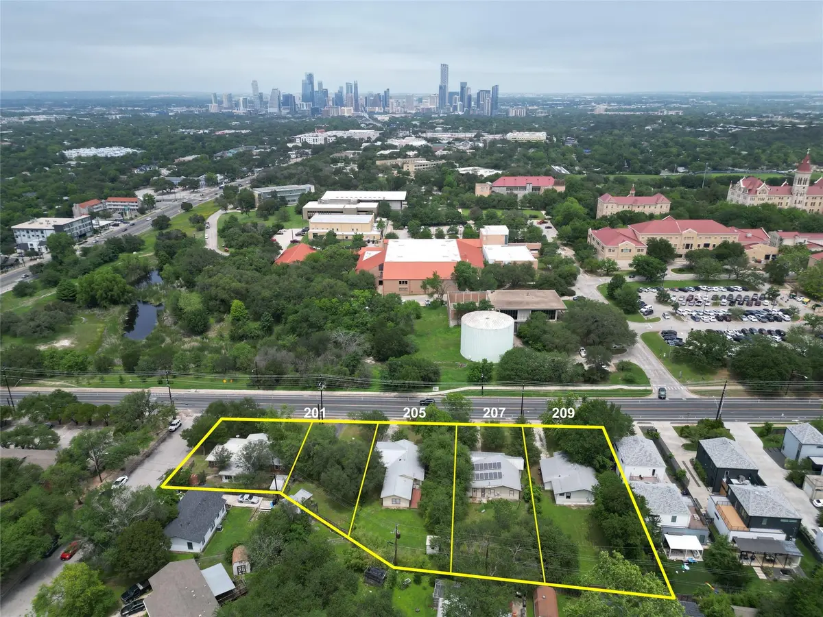 201 Woodward ST, Austin, TX 78704