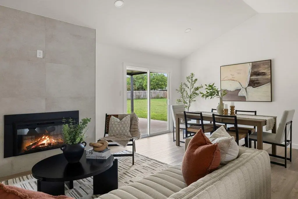5400 Salem Hill DR, Austin, TX 78745