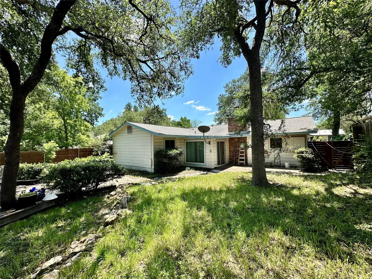 1704 Parkside LN, Austin, TX 78745