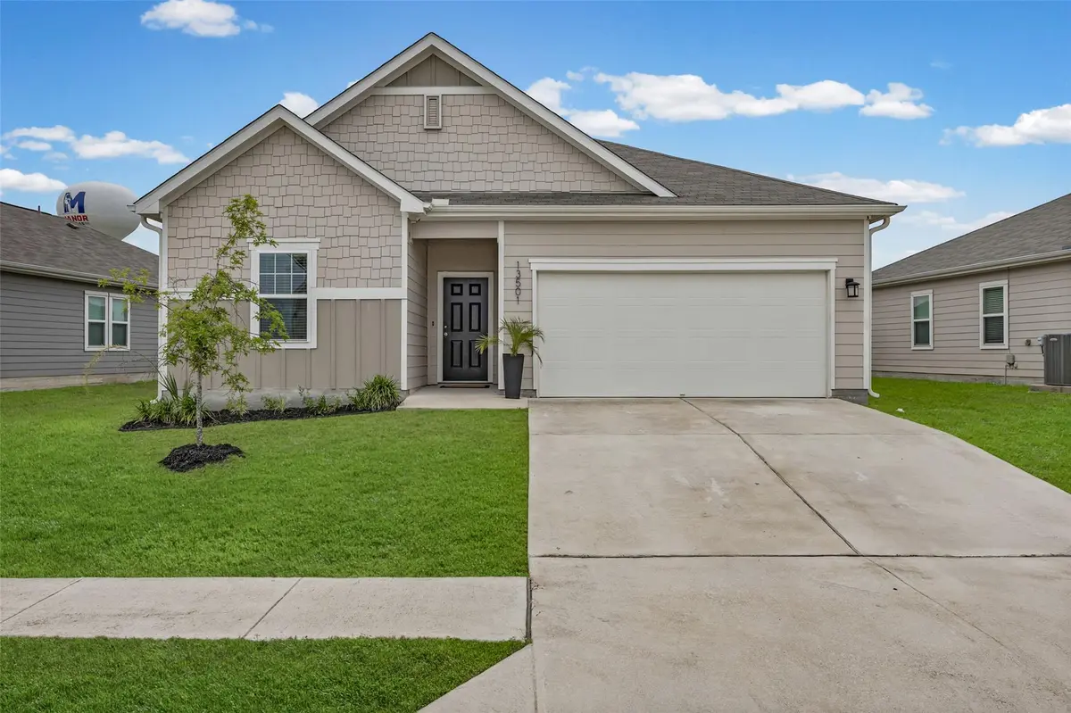 13501 Arthur Vandenburg WAY, Manor, TX 78653
