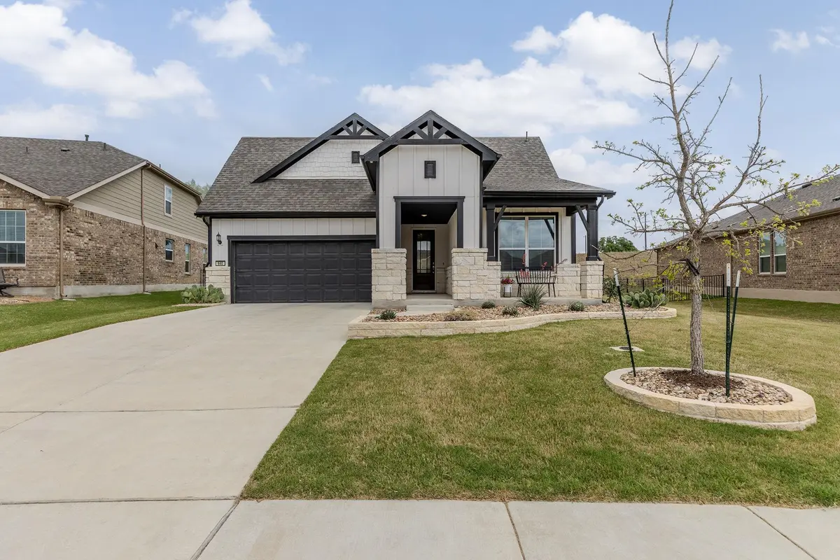 640 Martingale ST, Georgetown, TX 78633