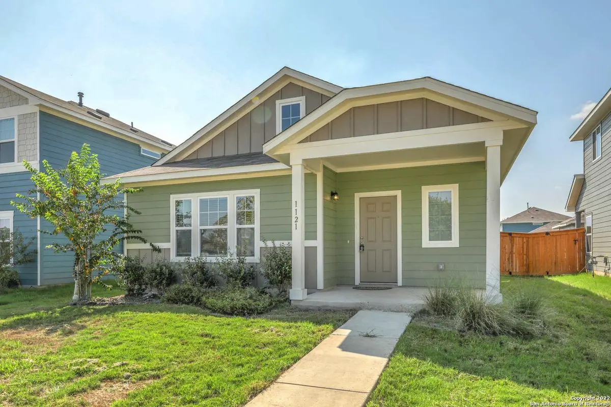 1121 Esplanade PKWY, San Marcos, TX 78666